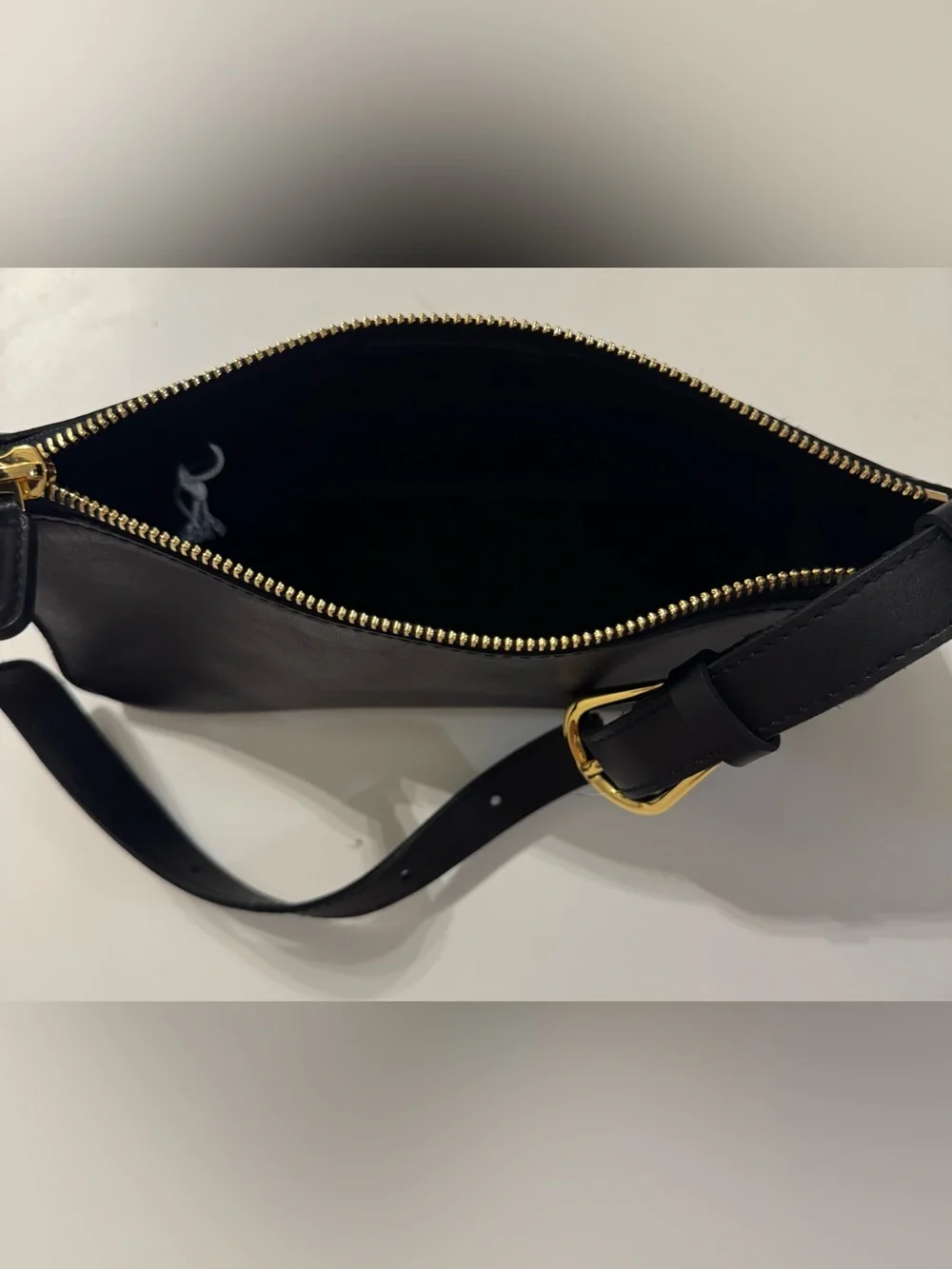 Madewell The Sculptural Buckle Leather Shoulder Bag NWOT